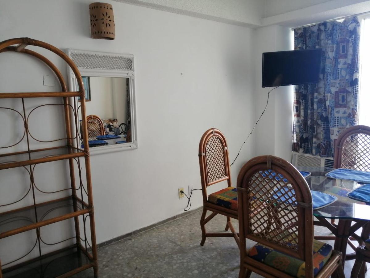 En Torres Gemelas 2301 Sur Appartamento *
